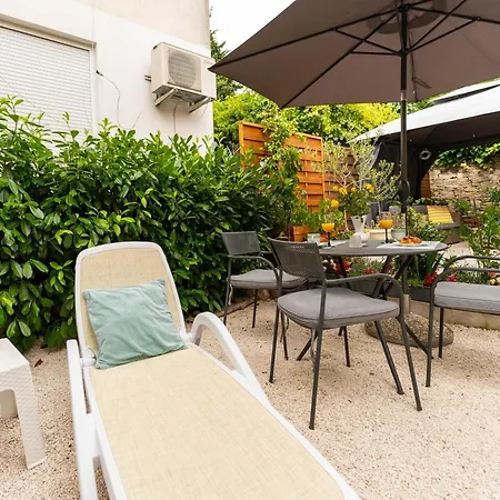 Colosseum Garden Apartment Pula