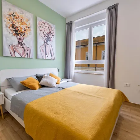 Apartman Colosseum Garden Póla