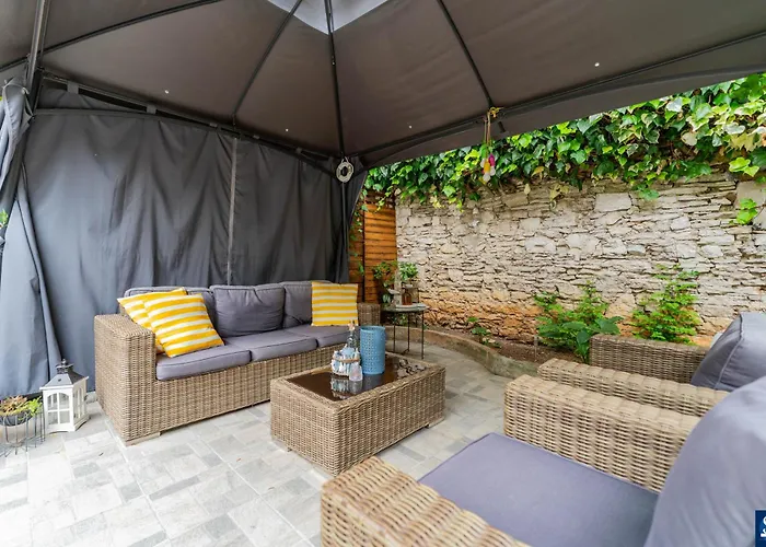 Colosseum Garden Apartman