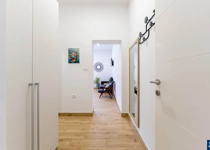 Colosseum Garden Apartman