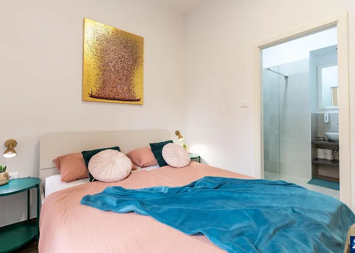 Colosseum Garden Apartman Pula