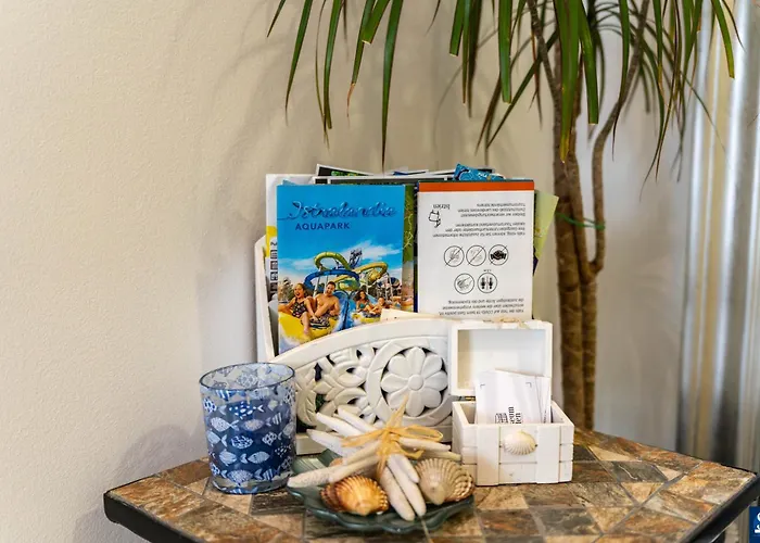 Colosseum Garden Apartman *